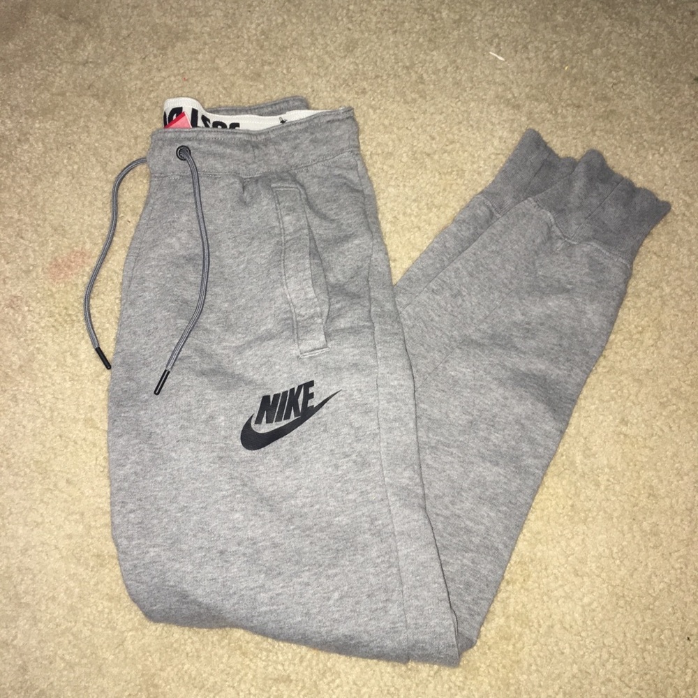 Nike joggers